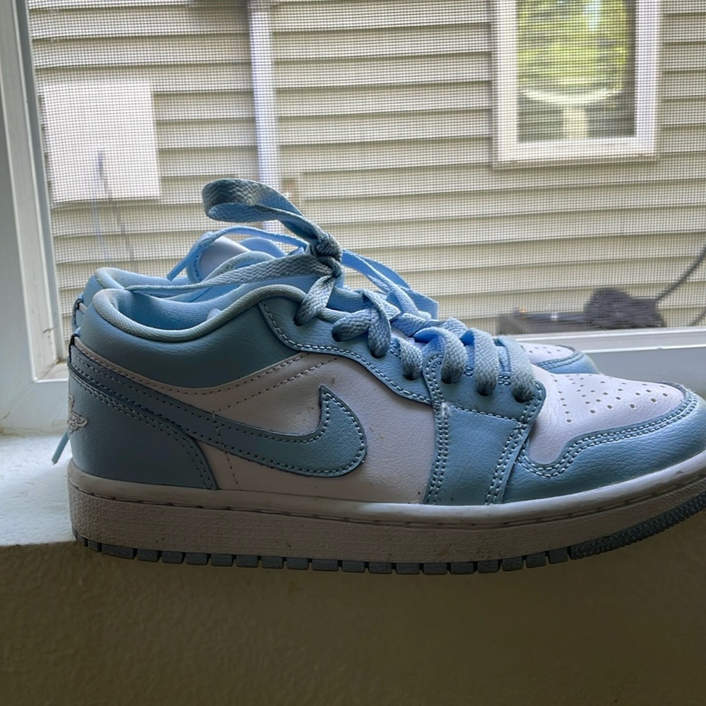 Nike Air Jordan Low Size 5